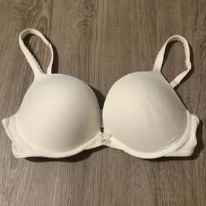 Body by Victoria Push Up Bra